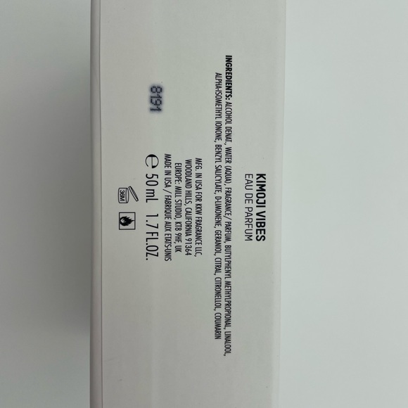 KIMOJI Vibes Perfume - Picture 2 of 3